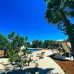 La Maison One קרוביניו