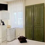 לינה וארוחת בוקר La Maison One קרוביניו