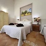 La Maison One קרוביניו