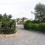 לינה וארוחת בוקר La Maison One