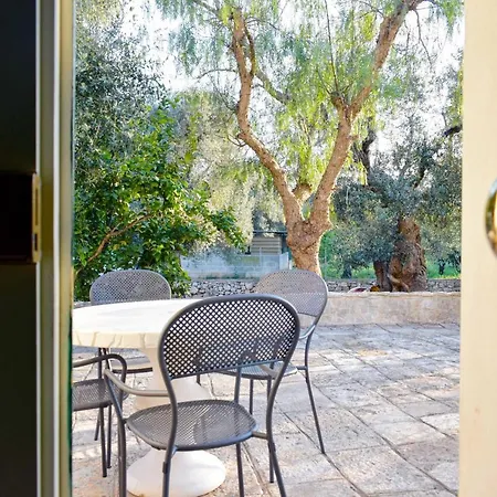 La Maison One B&B