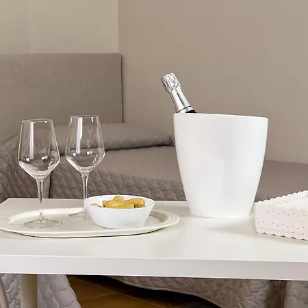 La Maison One Frühstückspension 4*