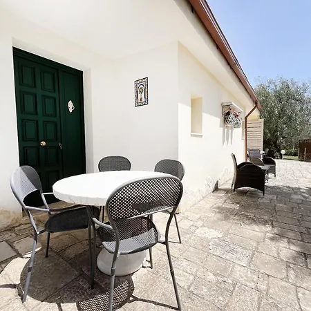 La Maison One Frühstückspension 4*