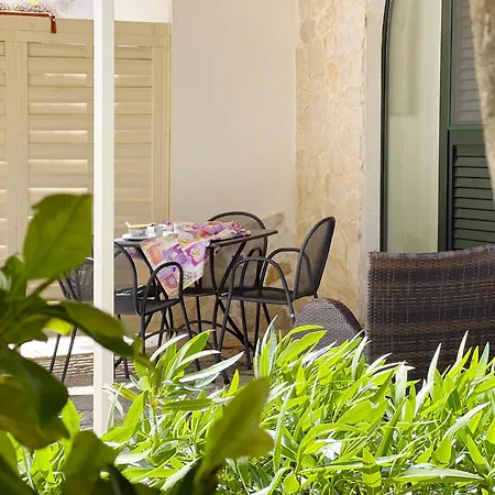 Frühstückspension La Maison One 4*