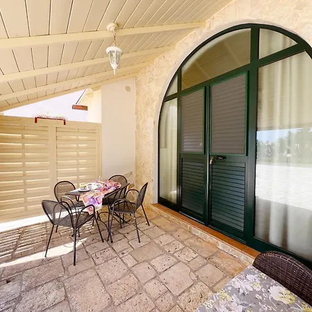 Bed & Breakfast La Maison One B&B