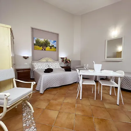 La Maison One