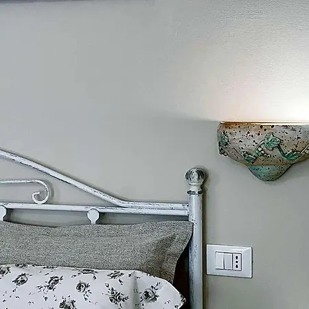 La Maison One B&B Bed & Breakfast