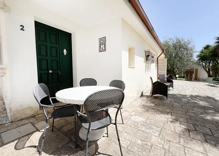 La Maison One B&B Bed & Breakfast 4*