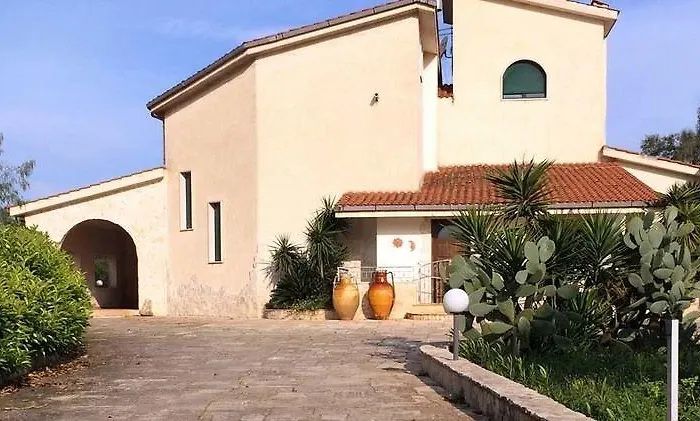 Bed & Breakfast La Maison One B&B 4*